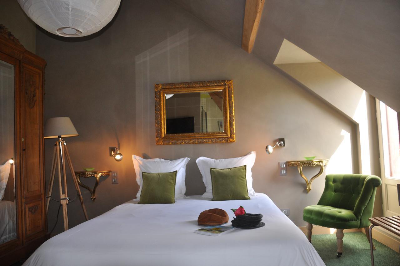 Hotel - Restaurant Le Moulin De Villiers Nouan-le-Fuzelier Bagian luar foto