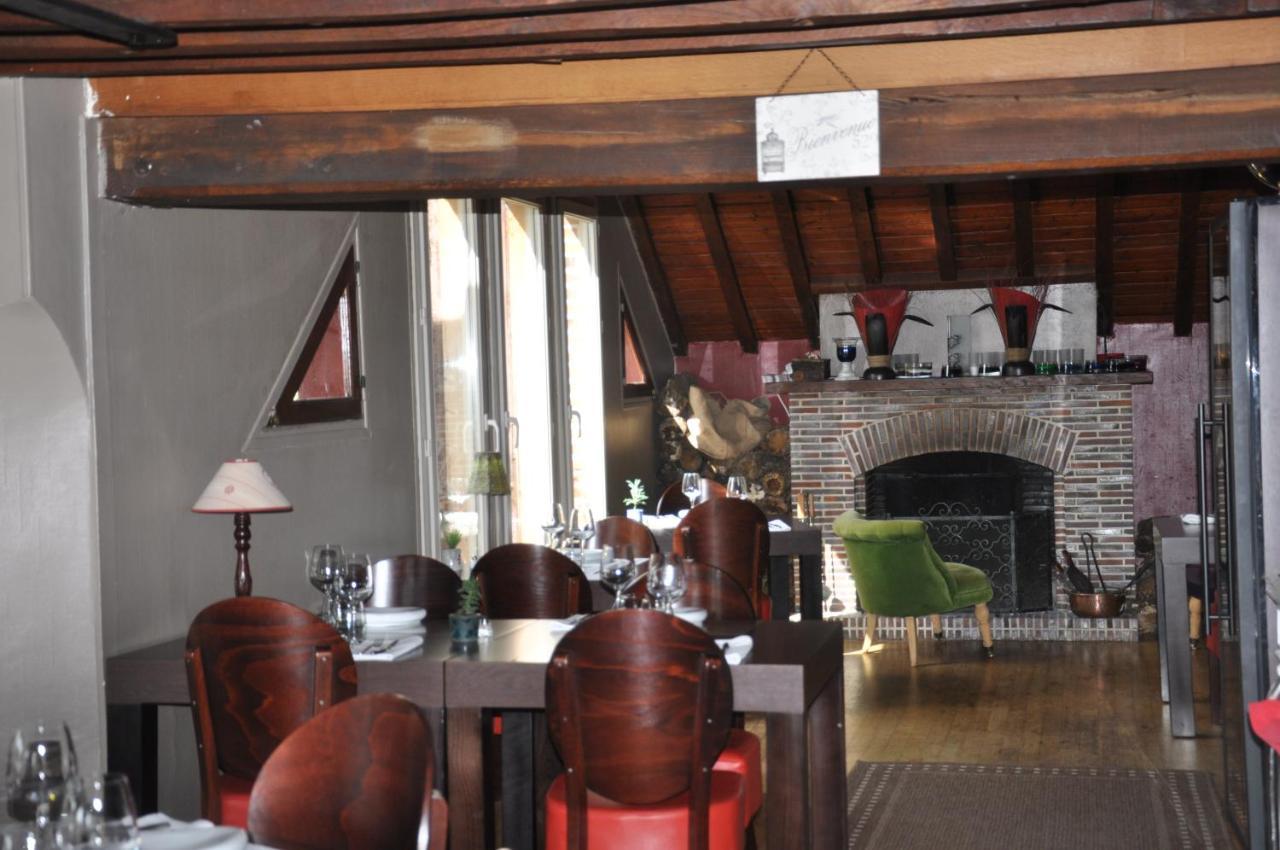 Hotel - Restaurant Le Moulin De Villiers Nouan-le-Fuzelier Bagian luar foto
