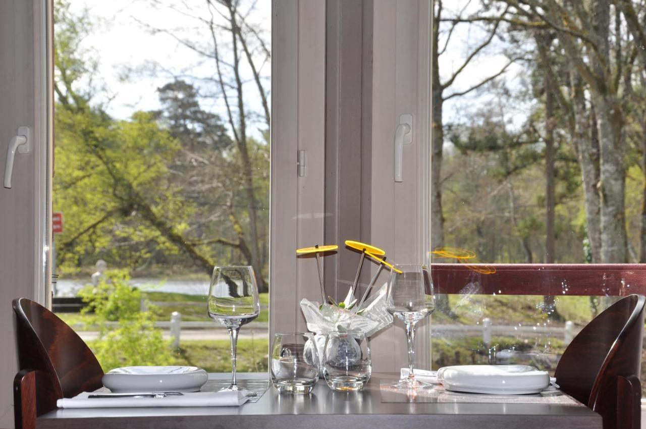 Hotel - Restaurant Le Moulin De Villiers Nouan-le-Fuzelier Bagian luar foto